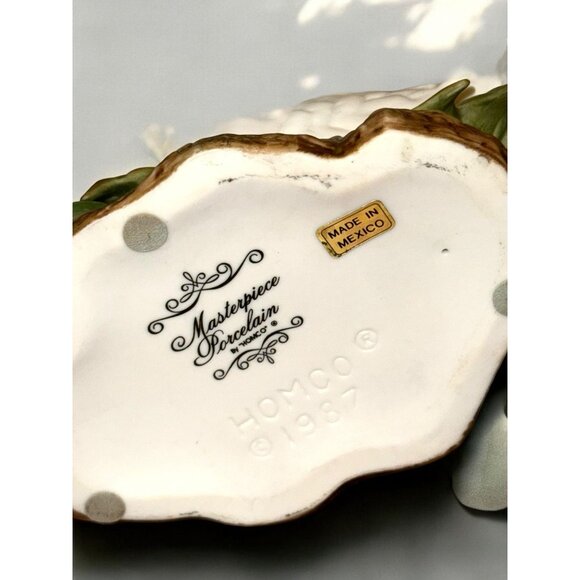 Homco White Swan Porcelain Figurine - Picture 12 of 12